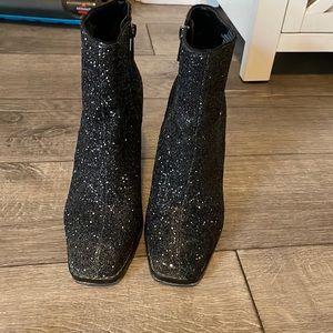 Jessica Simpson- Mirayle Bootie